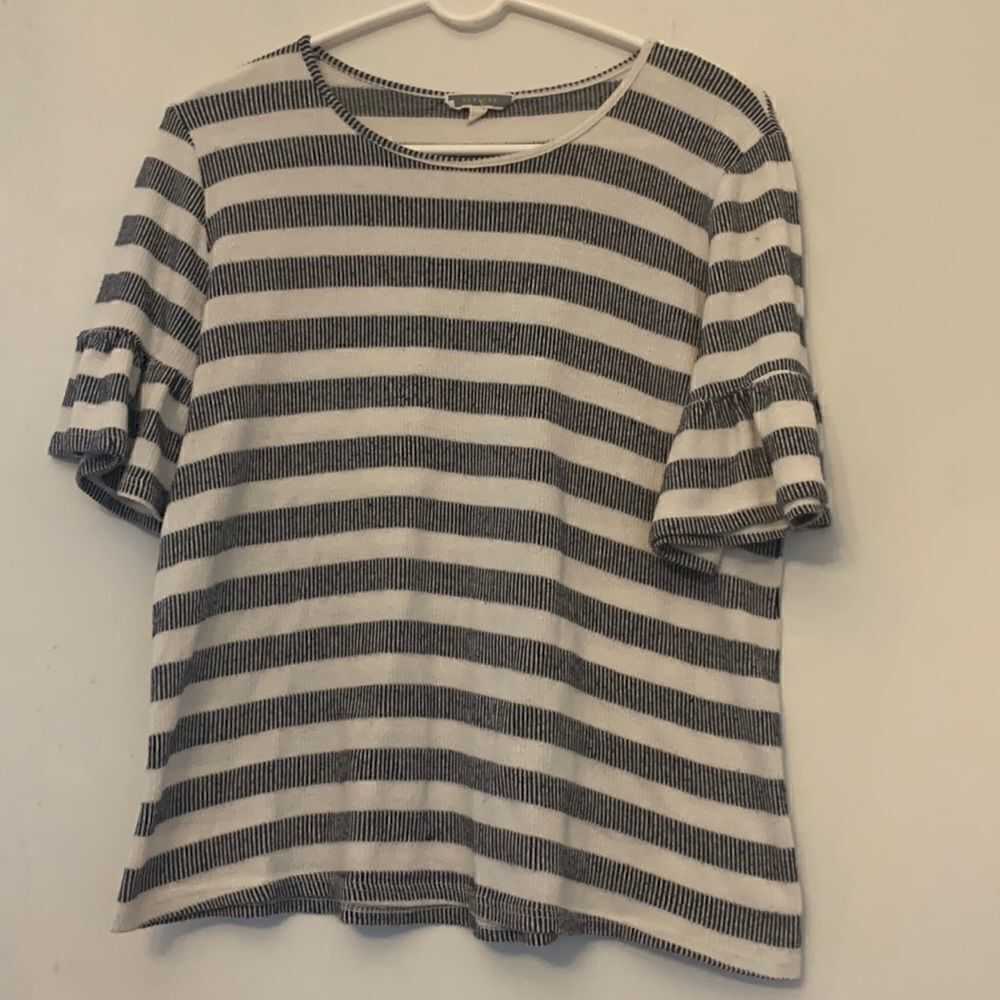 Pleione horizontal black and white striped tee with bell sleeves. Size M